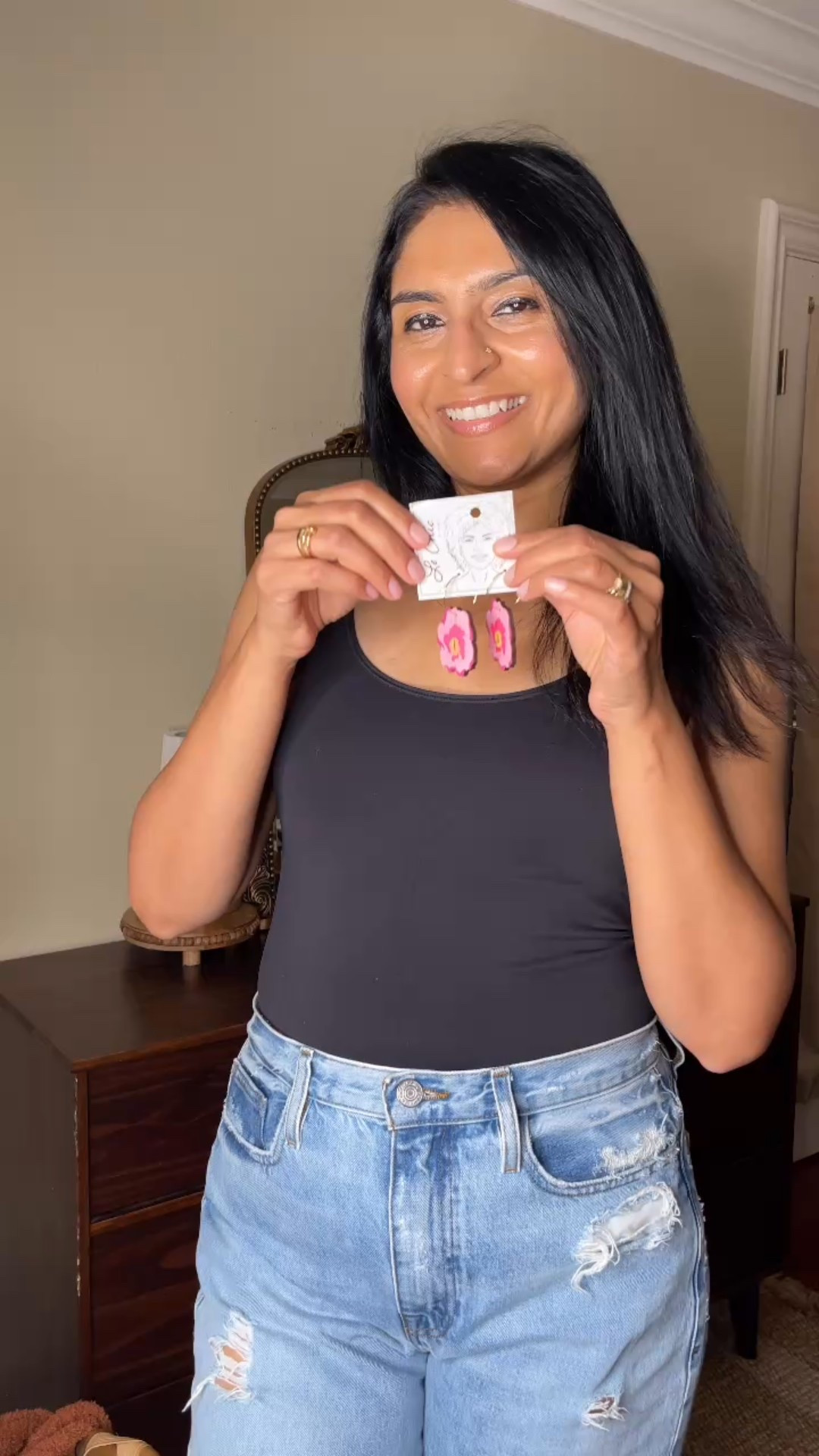 These gorgeous earrings are handmade, can you believe it?? 

#LTKGiftGuide #LTKFindsUnder100 #LTKStyleTip