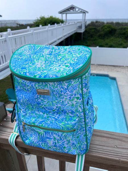 Backpack cooler is perfect for poolside, beach and picnics!! 💙💚

#LTKSeasonal #LTKTravel #LTKHome