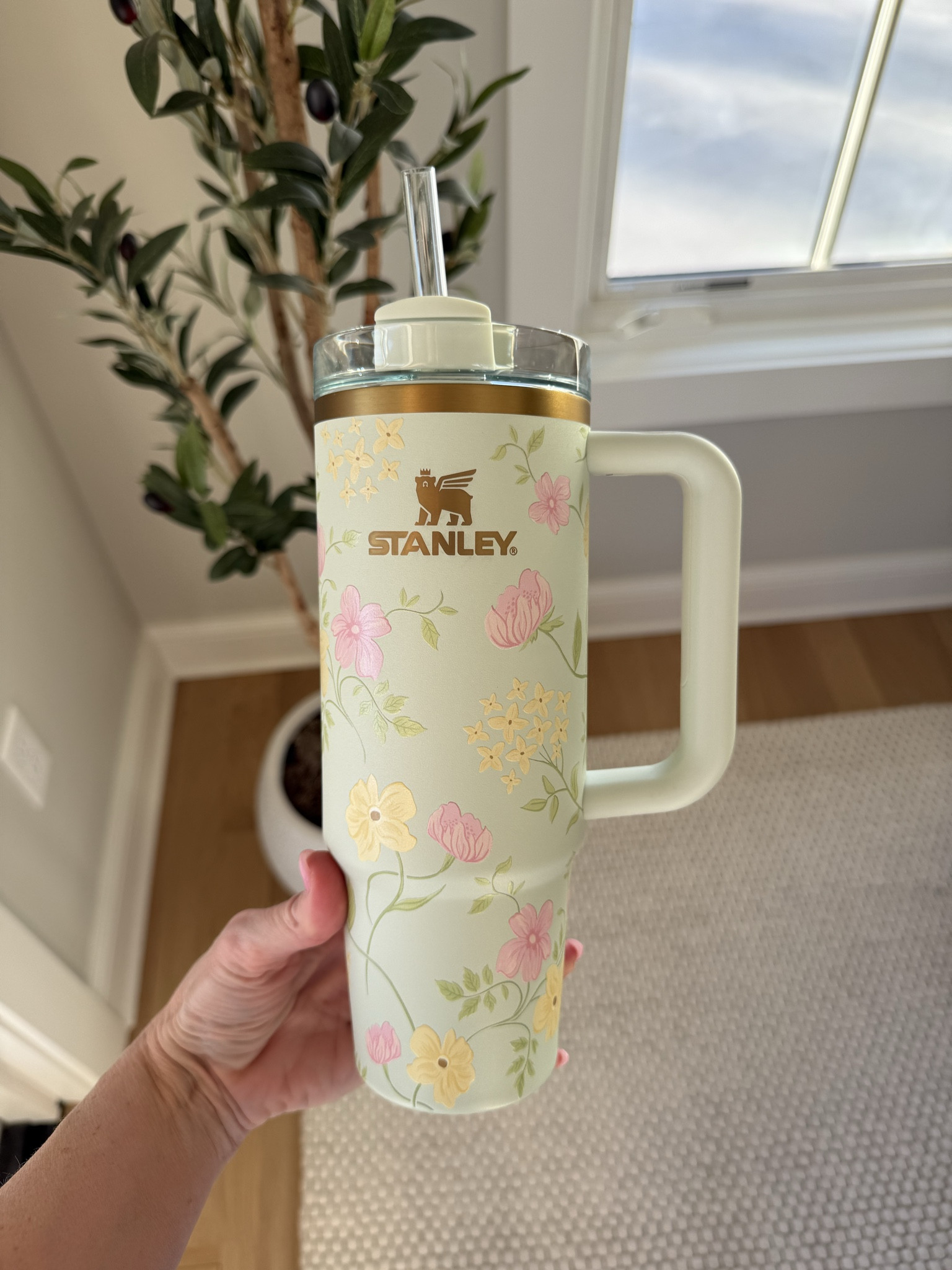 New Stanley arrival! 🌸🤍

#LTKKids #LTKmomlife #LTKTravel