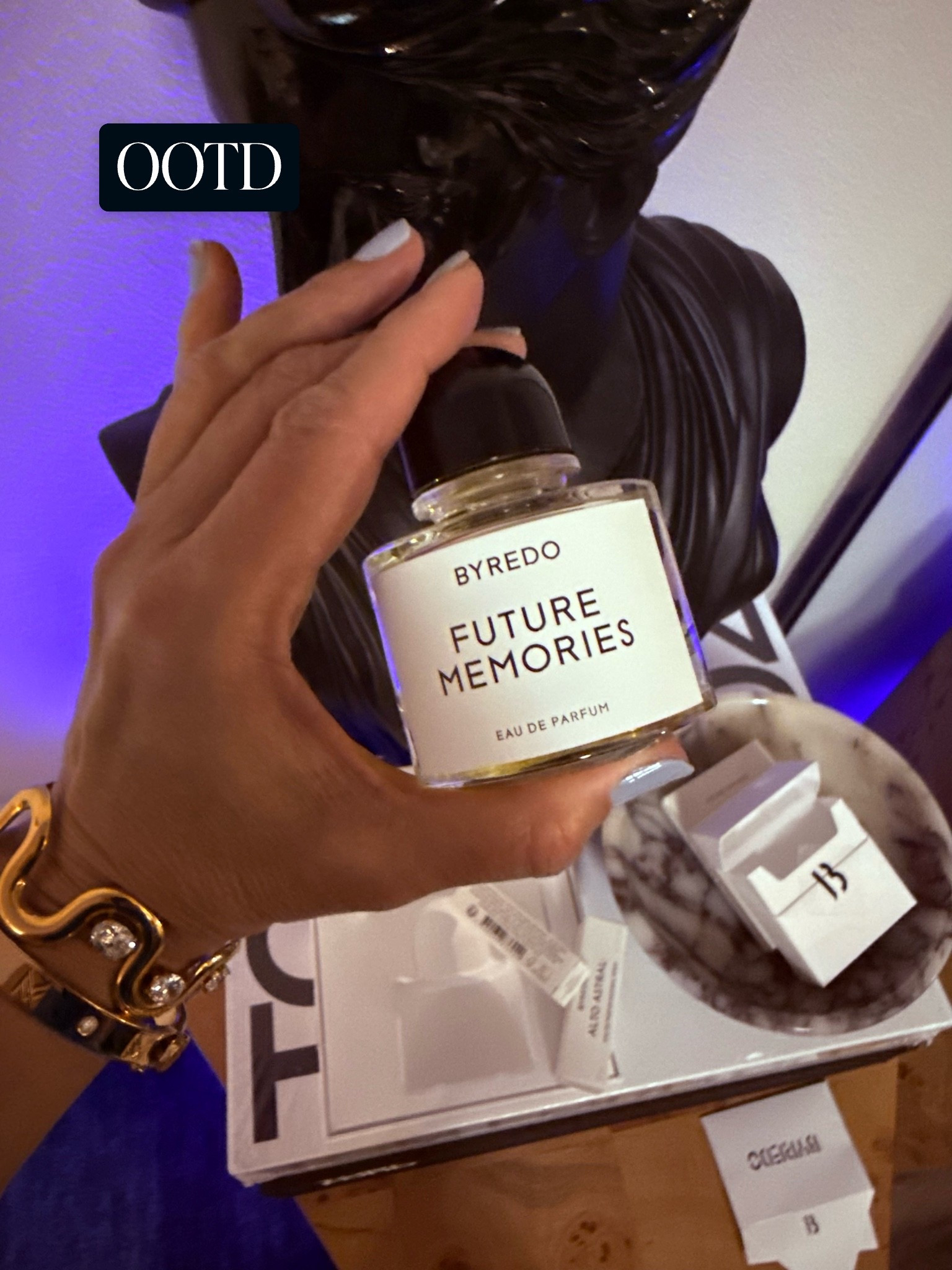 This is my only OOTD! 😉#byredo #nicheperfume #perfumes #fragrances #altoastral #selfcare #futurememories #christmasgifts #gifts #blackfriday #beauty #cybermonday #getready

#LTKgrwm #LTKootd #LTKBeauty