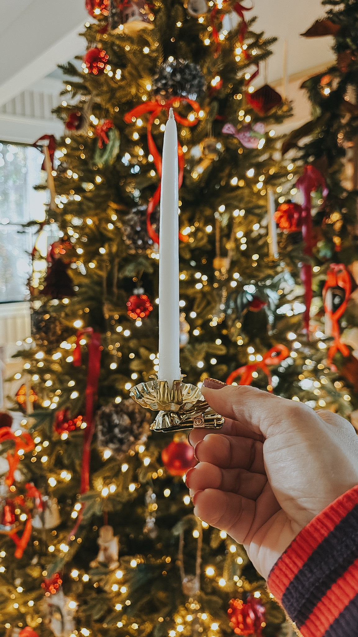 These real wax clip-on candles are so precious! They’re giving me Little Women vibes. ♥️🥹🕯️🌲 PS - this striped turtleneck is just $14! 

#LTKOver40 #LTKHoliday #LTKHome