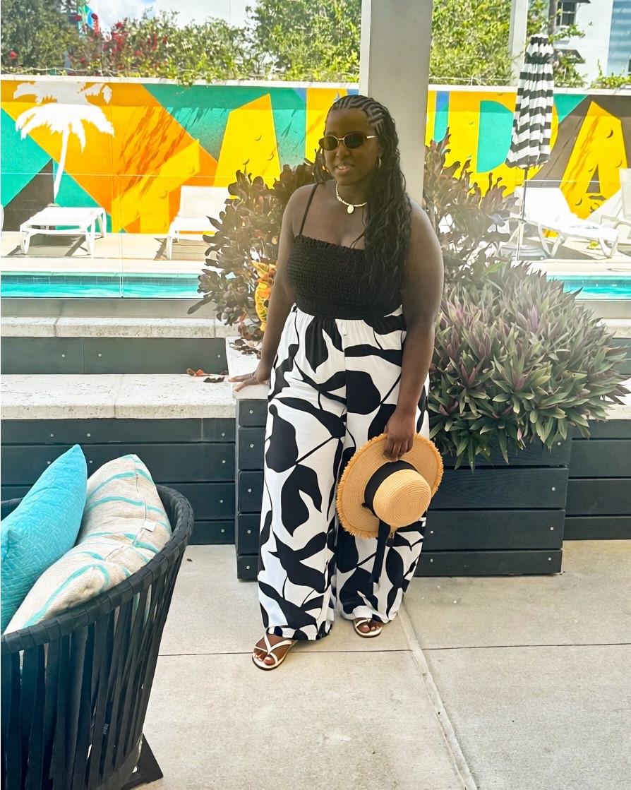 A cruise vacation outfit that is easy, comfortable, and still feel elevated.

cruise vacation outfits,cruise outfit ideas,
resort wear outfits,vacation outfit inspiration
cruise style women,vacation outfit,poolside vacation look, resort wear 2025, vacation outfits beach, cruise outfits, 



#LTKU #LTKFindsUnder50 #LTKTravel