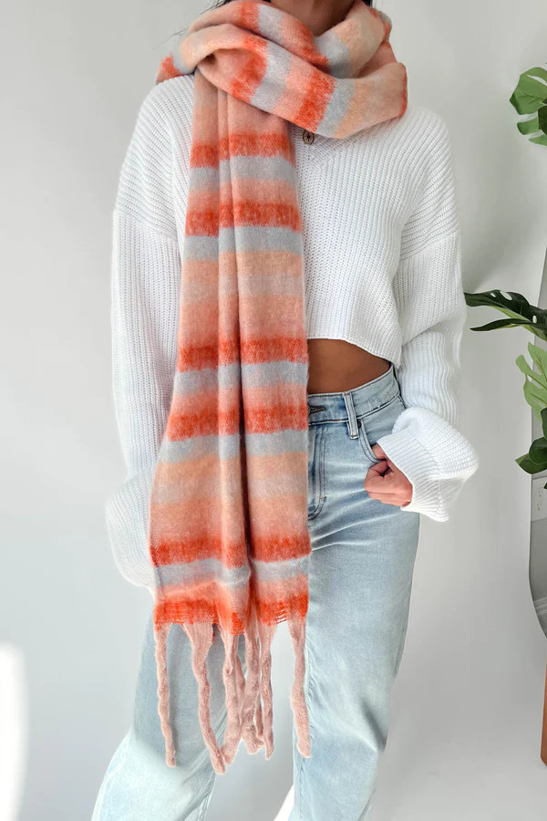 Stay Cozy Scarf in Pink | Grey Bandit