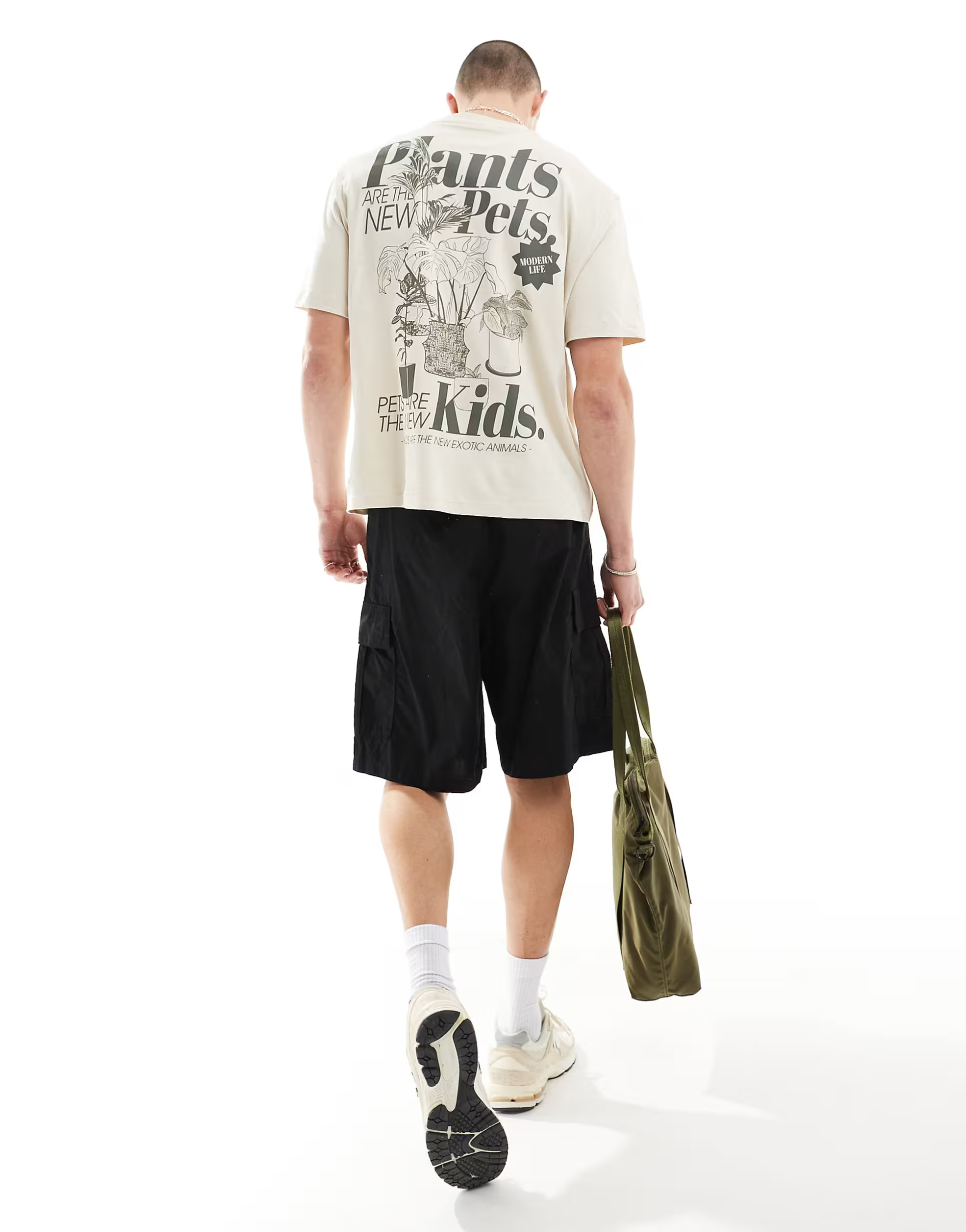 Bershka plants back graphic t-shirt in beige | ASOS (Global)