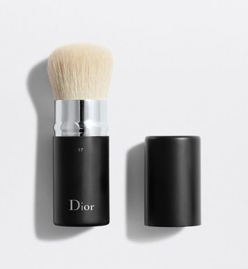 Dior Backstage Kabuki Brush 17 - Makeup Brushes | Dior Beauty (US)