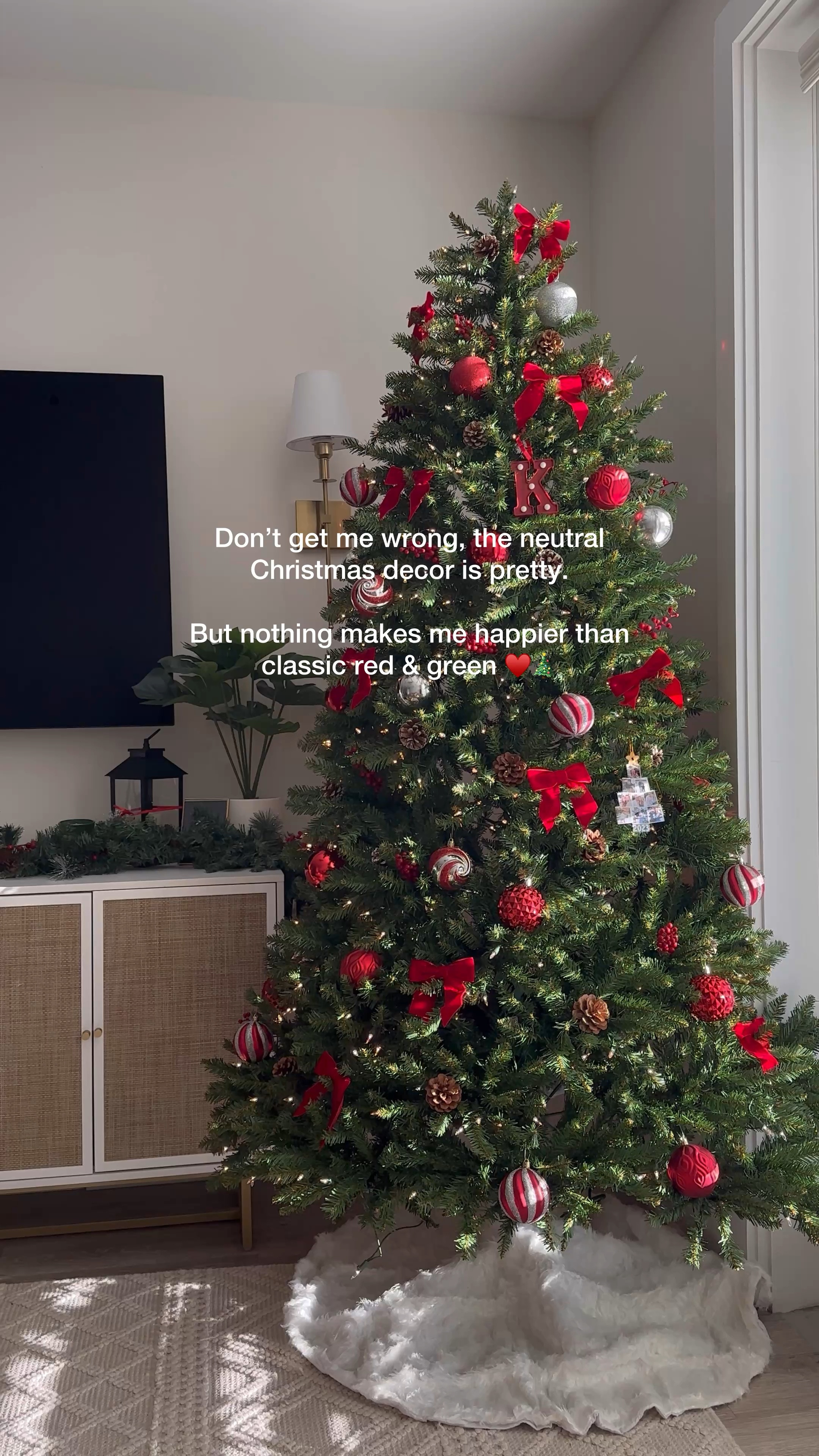 Apartment Christmas Decor & my favorite 7ft Christmas Tree 🎄♥️🎅🏻✨ #apartmentdecor #christmasvibes #christmasdecorations #christmastree 

#LTKGiftGuide #LTKSeasonal #LTKHoliday