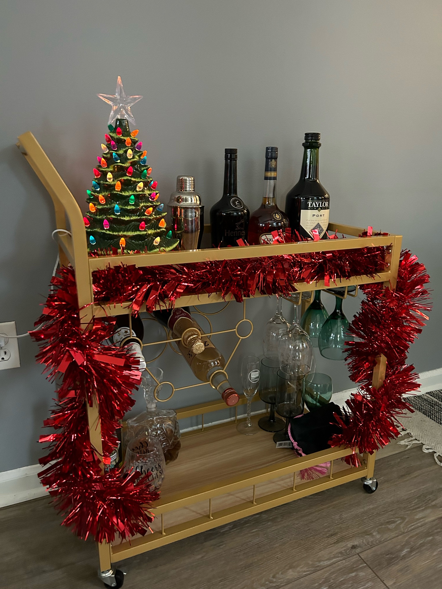 decorated the bar cart for Christmas 🍷🎄 

#LTKSeasonal #LTKHoliday #LTKhome