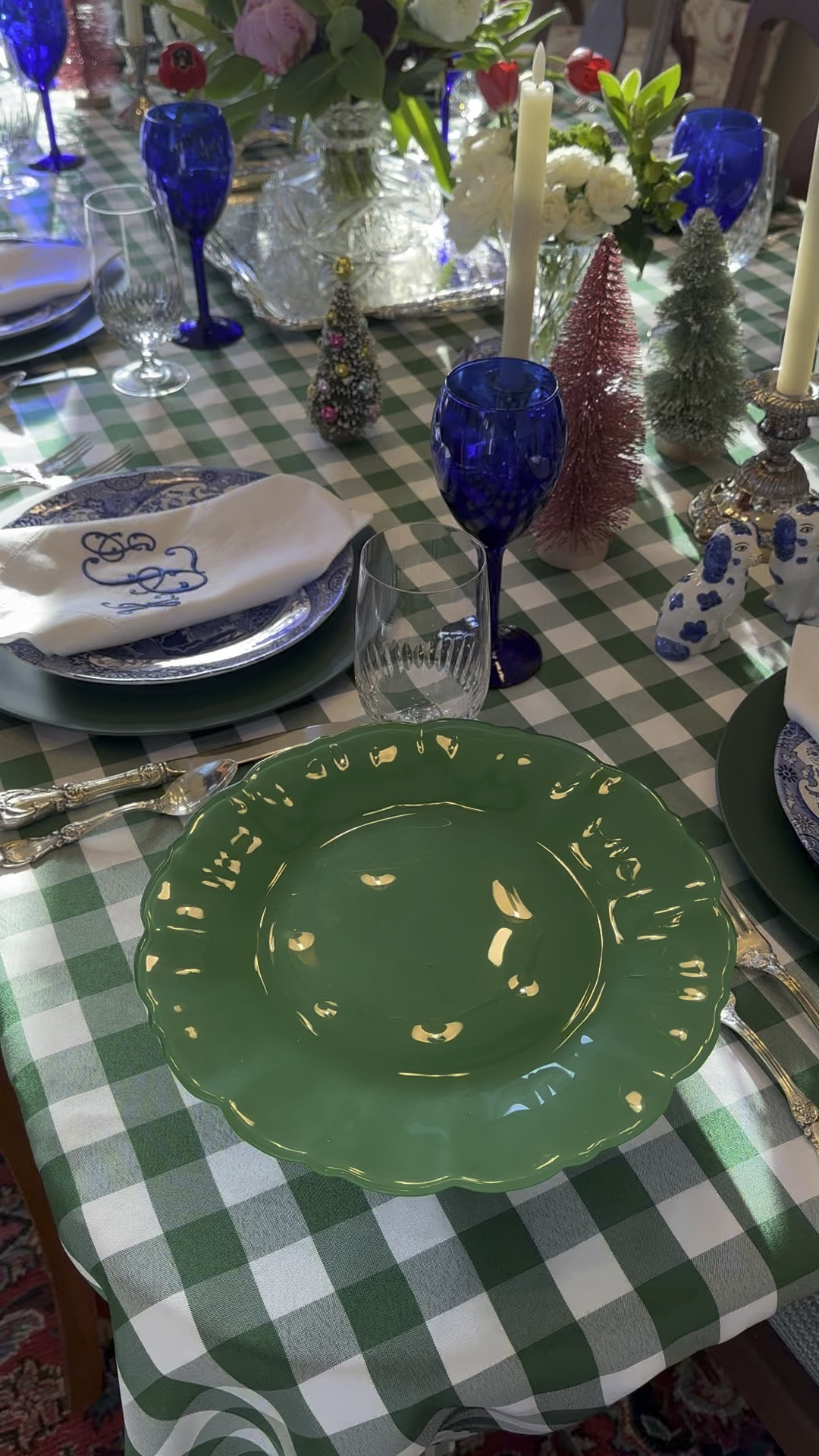 Most fun green glass cake stand from Anthropologie!!  Comes in a smaller size in light blue, and a larger size in a dark pink. So pretty and on sale! Get it before it sells out.

#LTKsalealert #LTKhome #LTKGiftGuide