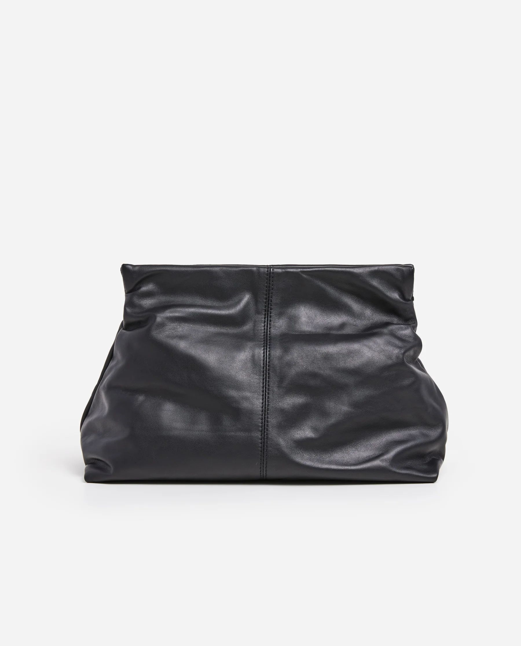 Clay Clutch Leather Black | Flattered