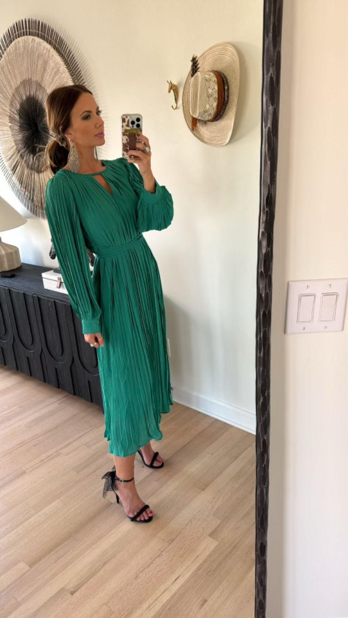 Avara Julia dress and black Ainsley heels are linked! Dress runs TTS, I’m in a medium. ❤️ Code BETSY15 works for 72 hours! 

Raindrop Chandelier earrings from @goldielew_ code BETSY works❤️

#LTKHoliday #LTKSeasonal #LTKsalealert