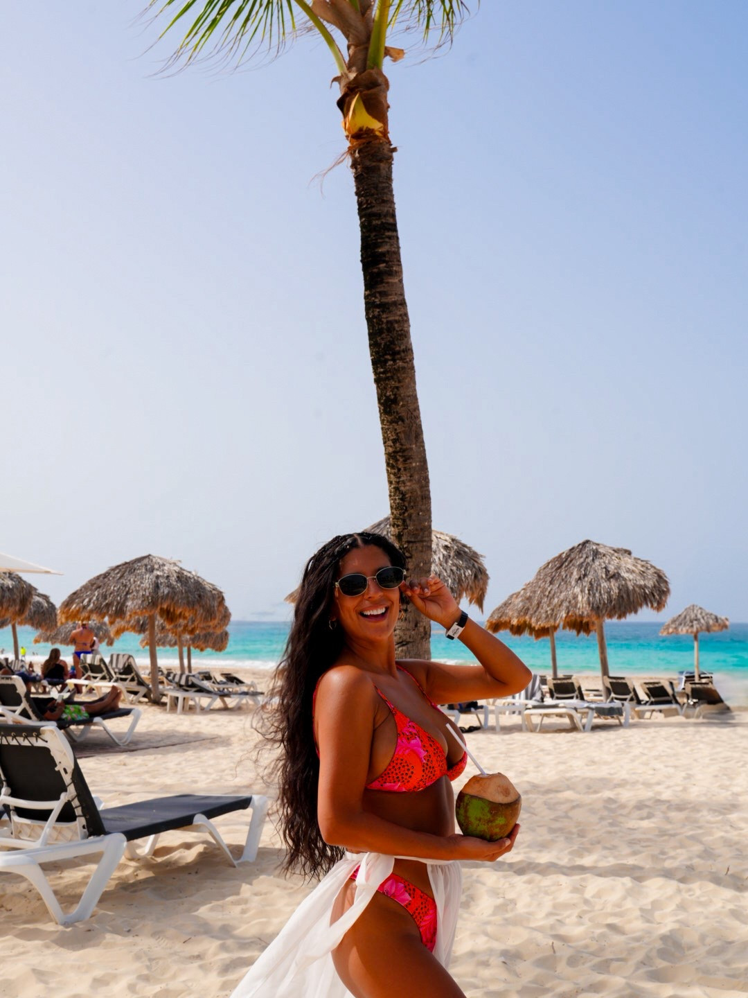 Michael kors sunglasses 🕶️☀️

#sunglasses #summer #accessories 

#LTKOver40 #LTKStyleTip #LTKSeasonal