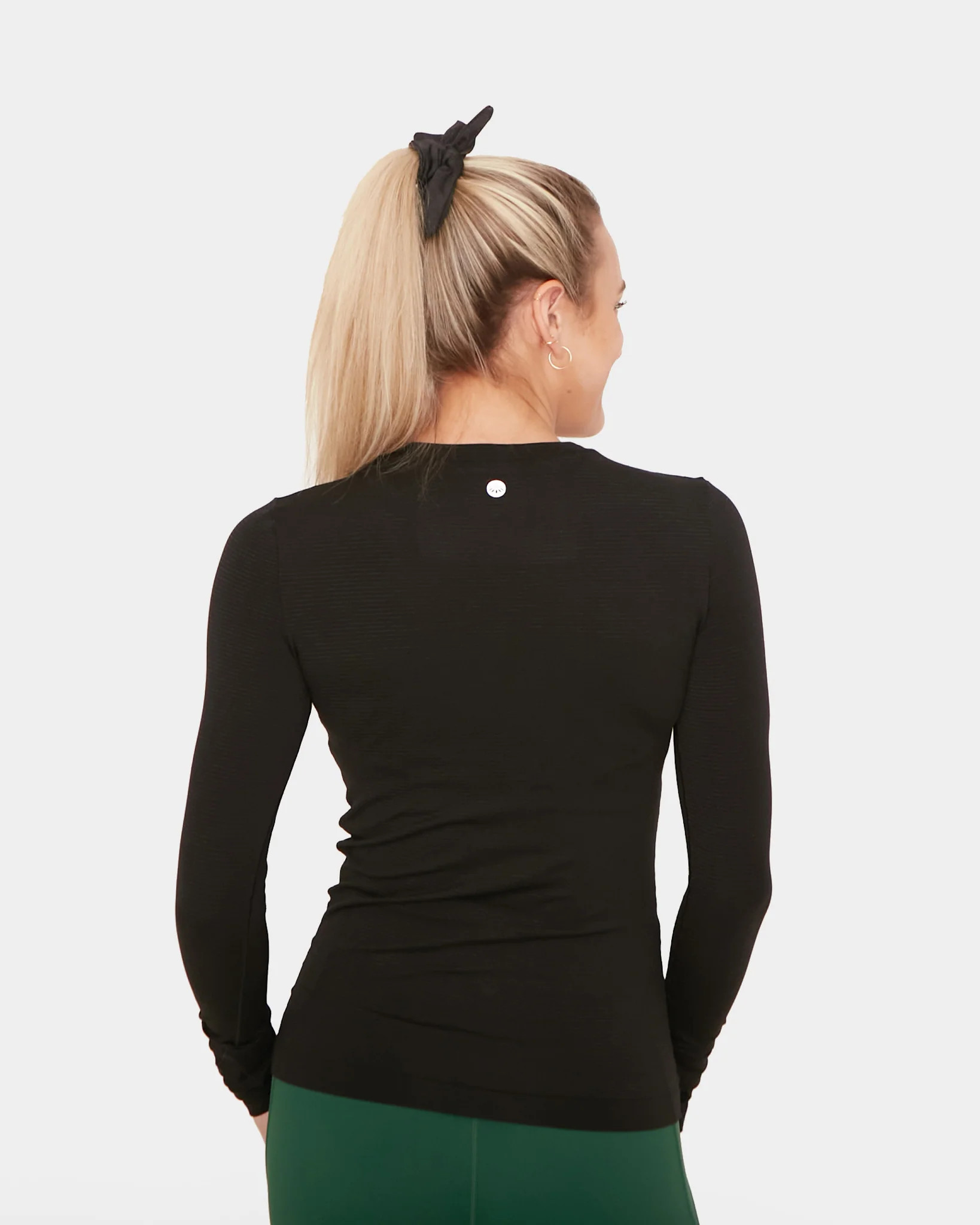 Tempo Long Sleeve - Black | Senita Athletics