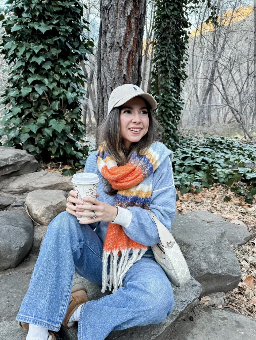 The cutest cozy look! Everyday outfit inspo, everyday fashion, mom style, cold weather outfit, fall trends, trendy fashion

#LTKStyleTip #LTKSeasonal