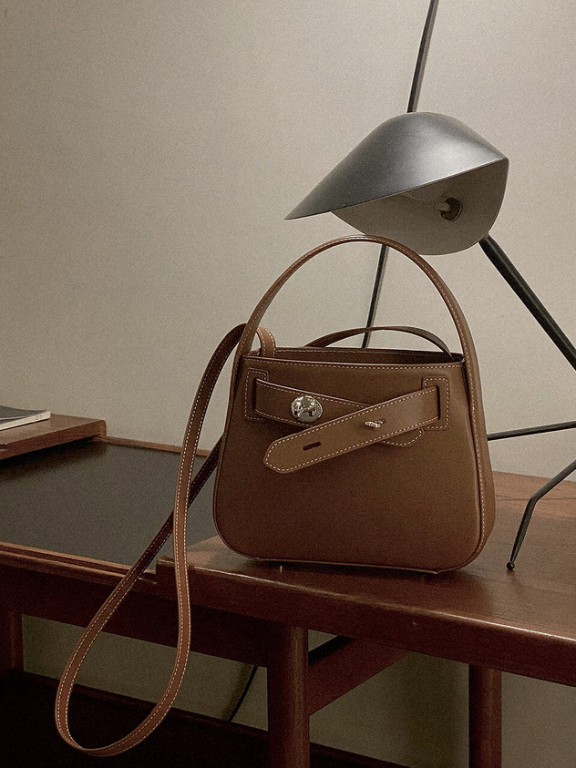 Tilt Bag - Teddy Brown (S) | W Concept (US)