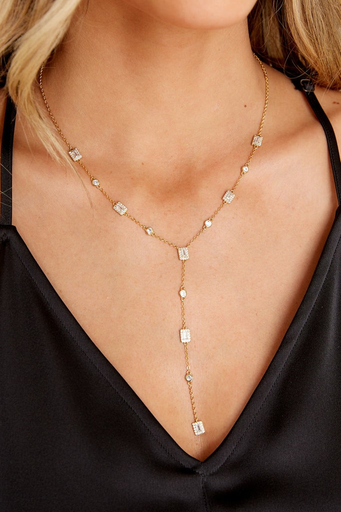 Anna Gold Necklace | Red Dress 