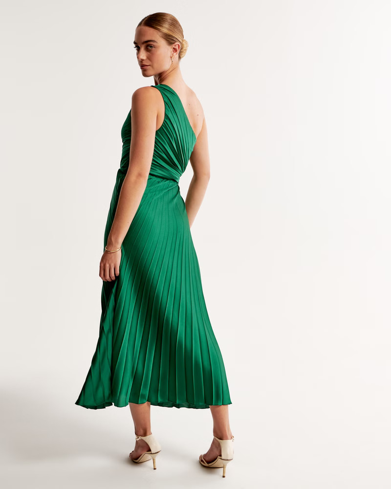 One-Shoulder Pleated Maxi Dress | Abercrombie & Fitch (US)