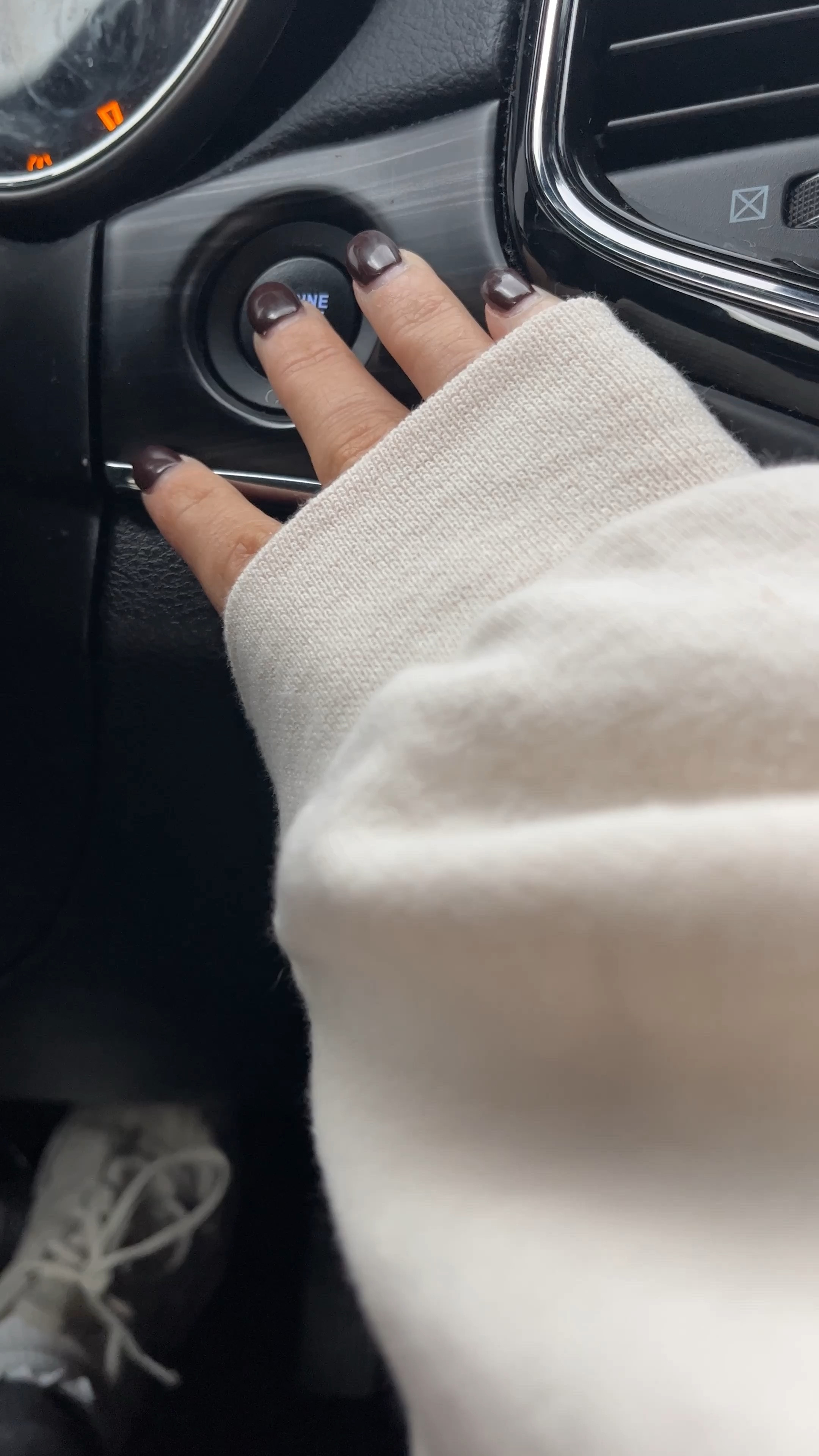 mini amazon tree for toddler 
we have the 3ft! 

#LTKHoliday #LTKKids #LTKBaby