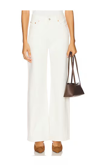 LEVI'S Ribcage Wide Leg in White. - size 24 | Revolve Clothing (Global)