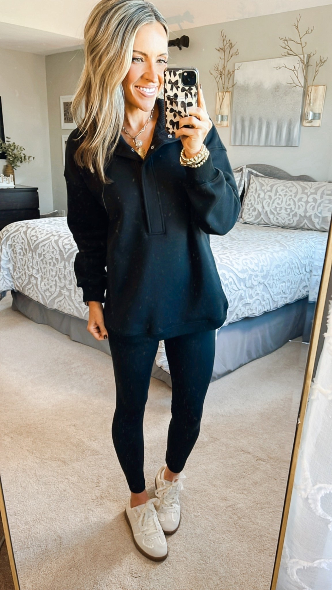 Cozy pullovers that are perfect with leggings! Great weekend casual or sports mom outfits! Wearing size small in all 

#LTKFindsUnder50 #LTKStyleTip #LTKSeasonal