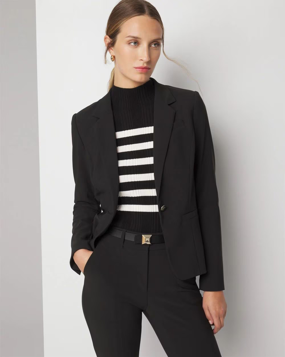 Single-Button Stretch Scuba Blazer | White House Black Market