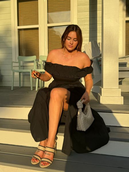 Date night dress or wedding guest dress or vacation outfit! Im wearing a large tall 🖤🍸✨
DSW Discount code: SHELBY20

#LTKMidsize #LTKStyleTip #LTKTravel