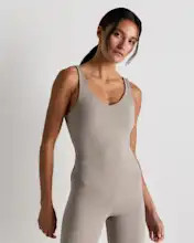 Ultra-Form V-Neck Cropped Tank | Quince