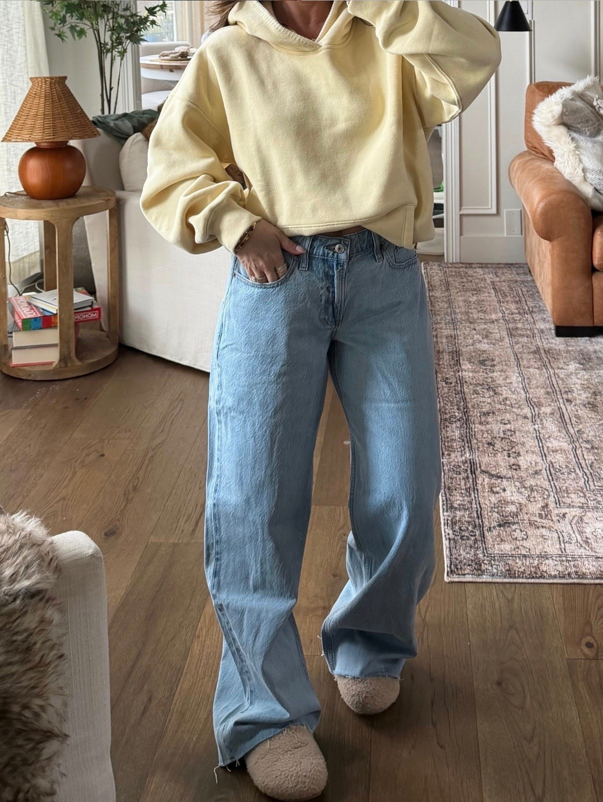 Found the perfect low rise baggy jeans 🤌🏼

#LTKgrwm #LTKdayinmylife #LTKootd