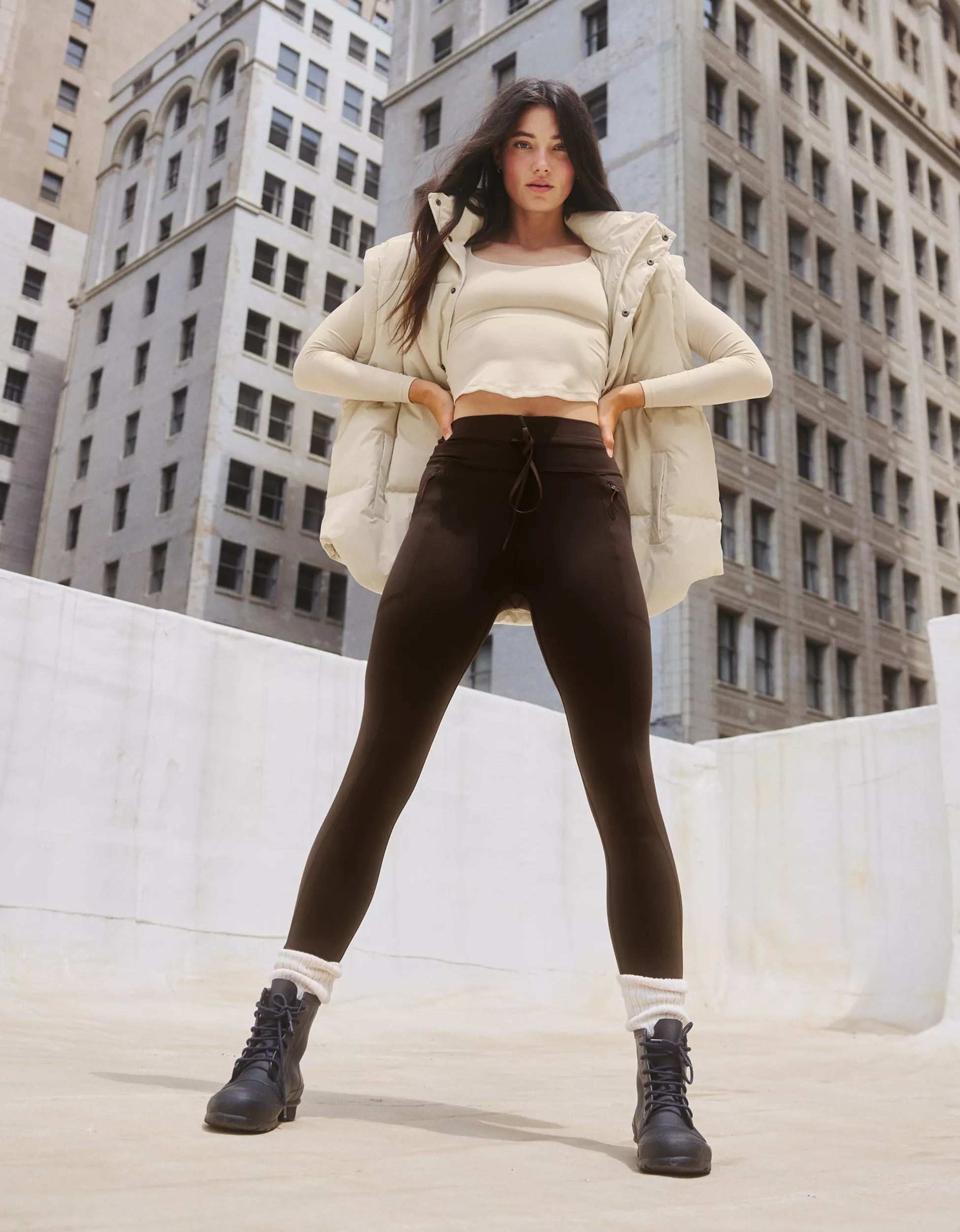 OFFLINE By Aerie Warmup Pocket Legging | American Eagle Outfitters (US & CA)