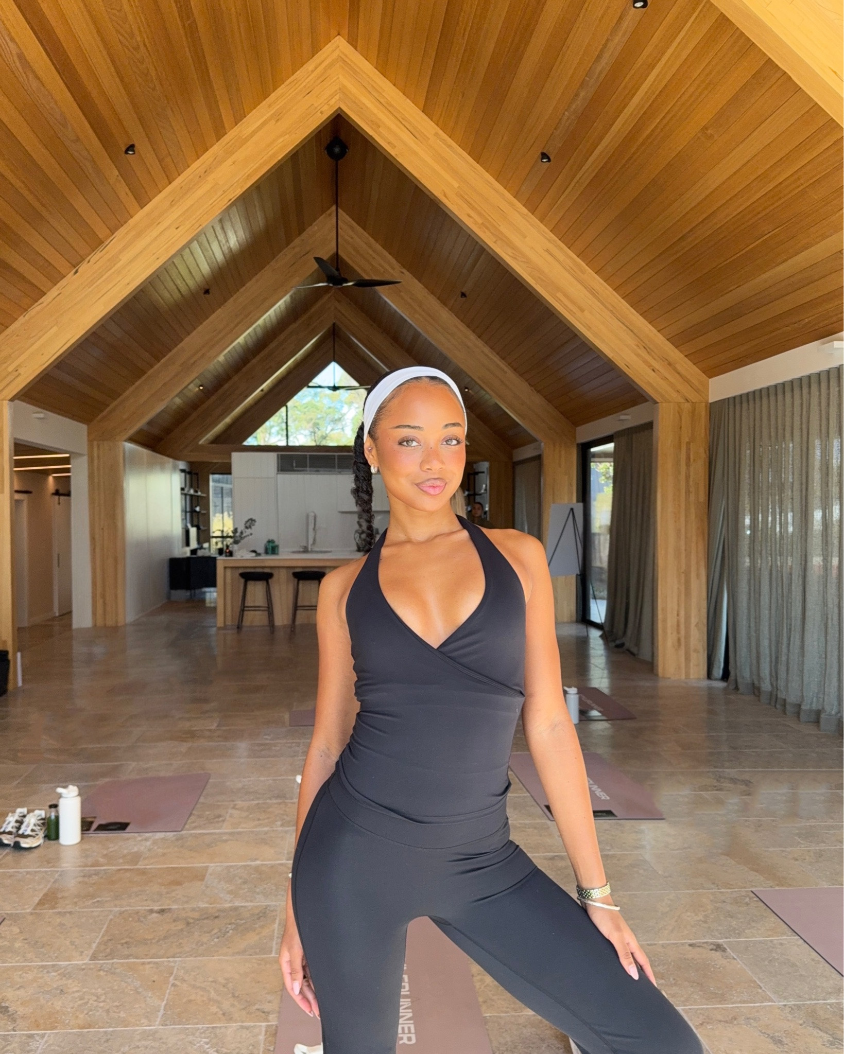 wellness retreat with @salomon @stylerunner 🧘🏽🍵

#LTKaustralia #LTKfitness #LTKstyletip