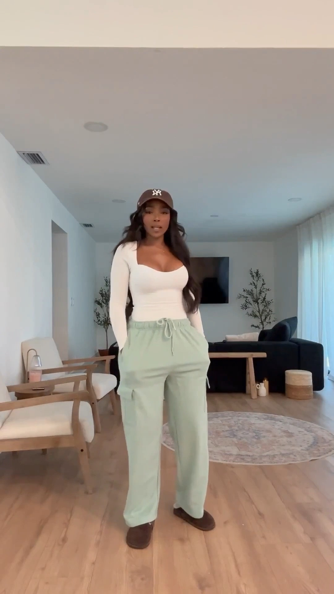 ✨ Easy Off-Duty, Done Right

This look nails that comfy-but-intentional balance. A fitted white long sleeve paired with relaxed cargo pants creates an effortless, model-off-duty vibe while still feeling polished and pulled together. Neutral tones and an easy silhouette make this a go-to outfit you’ll rewear constantly, which means the cost per wear just keeps getting better.

Perfect for:
• Running errands
• Casual coffee dates
• Travel days
• Laid-back weekends

📏 Sizing:
Top: Small
Bottoms: Small
Shoes: True to size

Measurements:
5’4” · 140 lbs · 36D · 27” waist · 40” hips

Save this post for later.

Relaxed cargo pants outfit, off-duty style inspiration, neutral everyday outfits, effortless casual looks, comfortable elevated street style.

Follow me on Instagram and YouTube @kirasfashionfinds

#LTKootd #LTKPetite #LTKgrwm