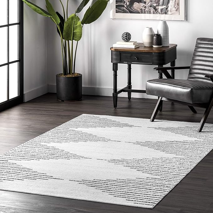 nuLOOM Romina Machine Washable Diamond Stripes Area Rug, 4' x 6', Ivory | Amazon (CA)