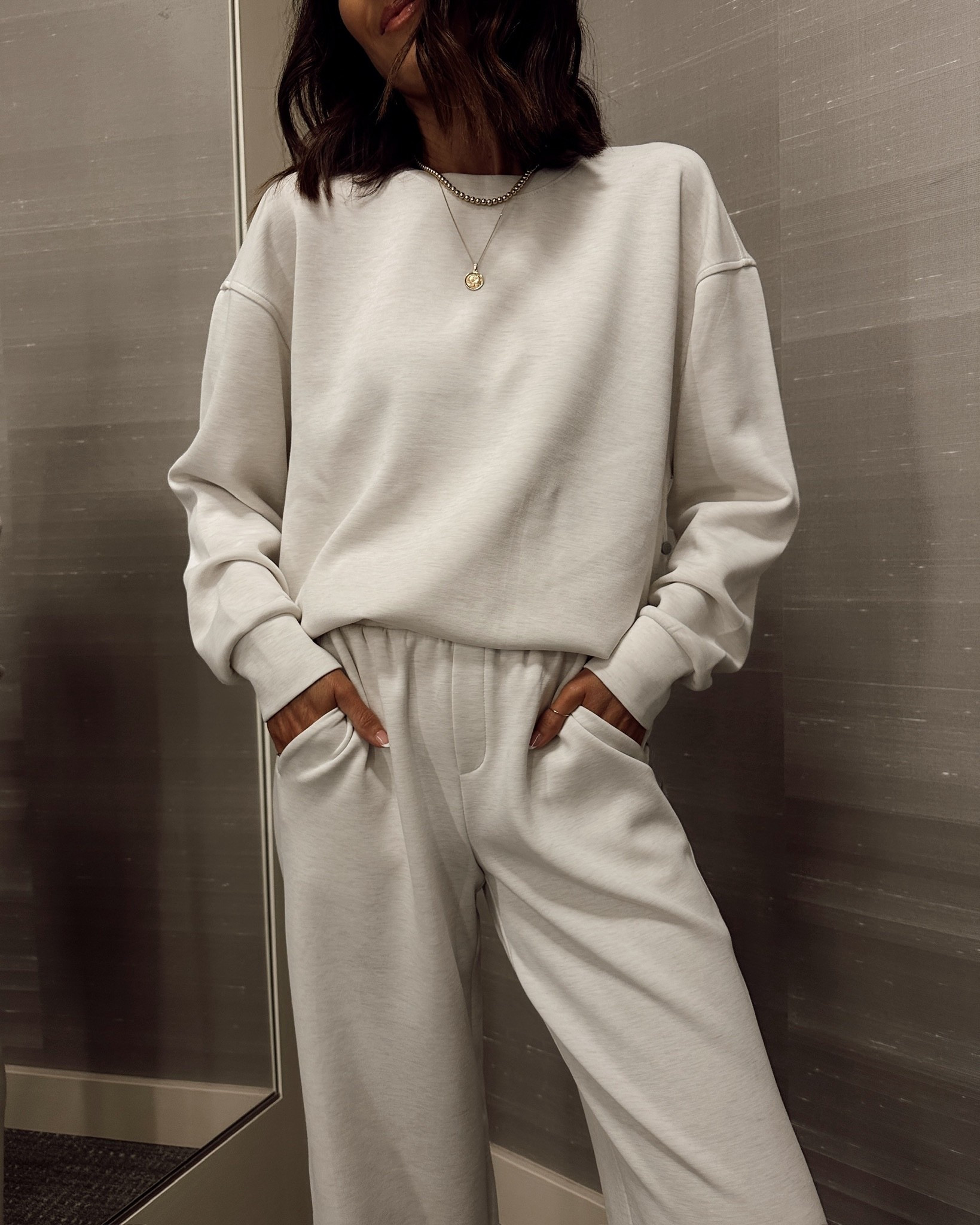 I’m just shy of 5’7 wearing a size XS in the sweater and XS in the sweatpants
StylinByAylin, Aylin #ootd #outfit #nordstrom #comfyset

#LTKStyleTip #LTKSeasonal #LTKActive