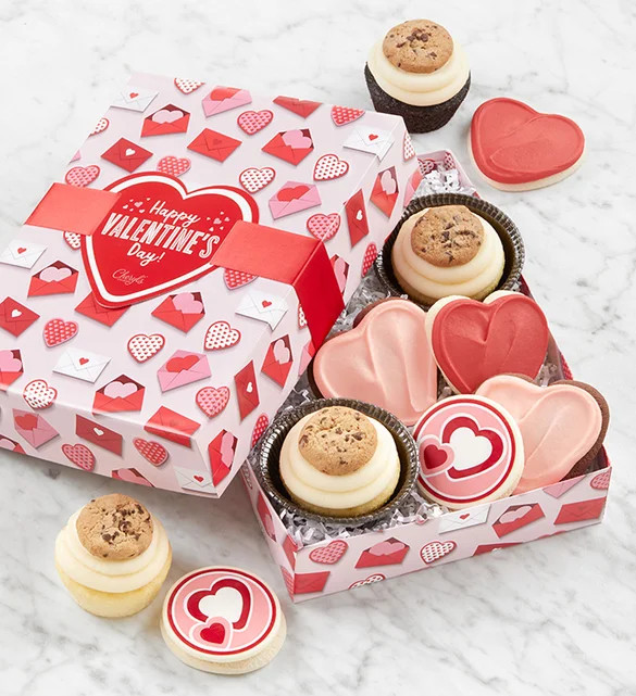 Buttercream-Frosted Valentine's Day Cupcakes and Cookies | Cheryl's