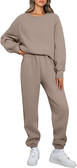 AUTOMET Womens 2 Piece Outfits Sweatsuit Oversized Sweatshirt Lounge Sets Baggy Sweatpants Fall F... | Amazon (US)