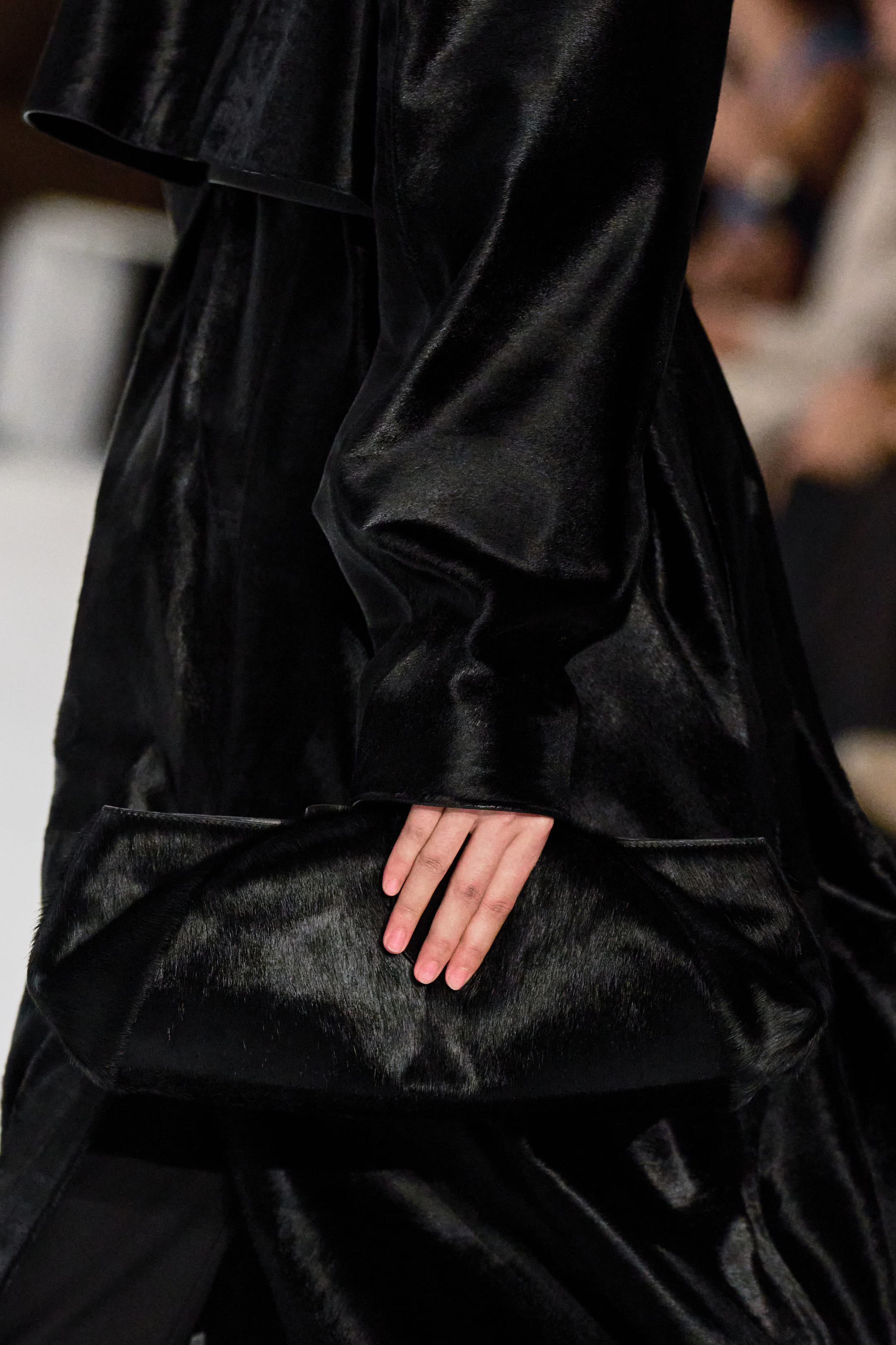 BELTED CLUTCH BAG - PONY HAIR - CARBON | COS GB | COS UK