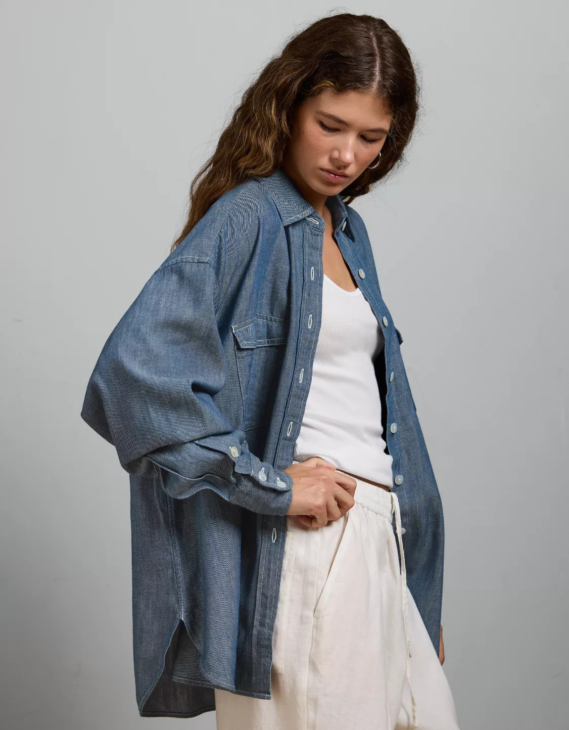 AE77 Oversized Denim Boyfriend Shirt | American Eagle Outfitters (US & CA)