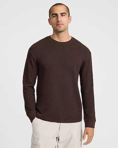 Textured Waffle Long Sleeve Crew Neck T-Shirt | Express