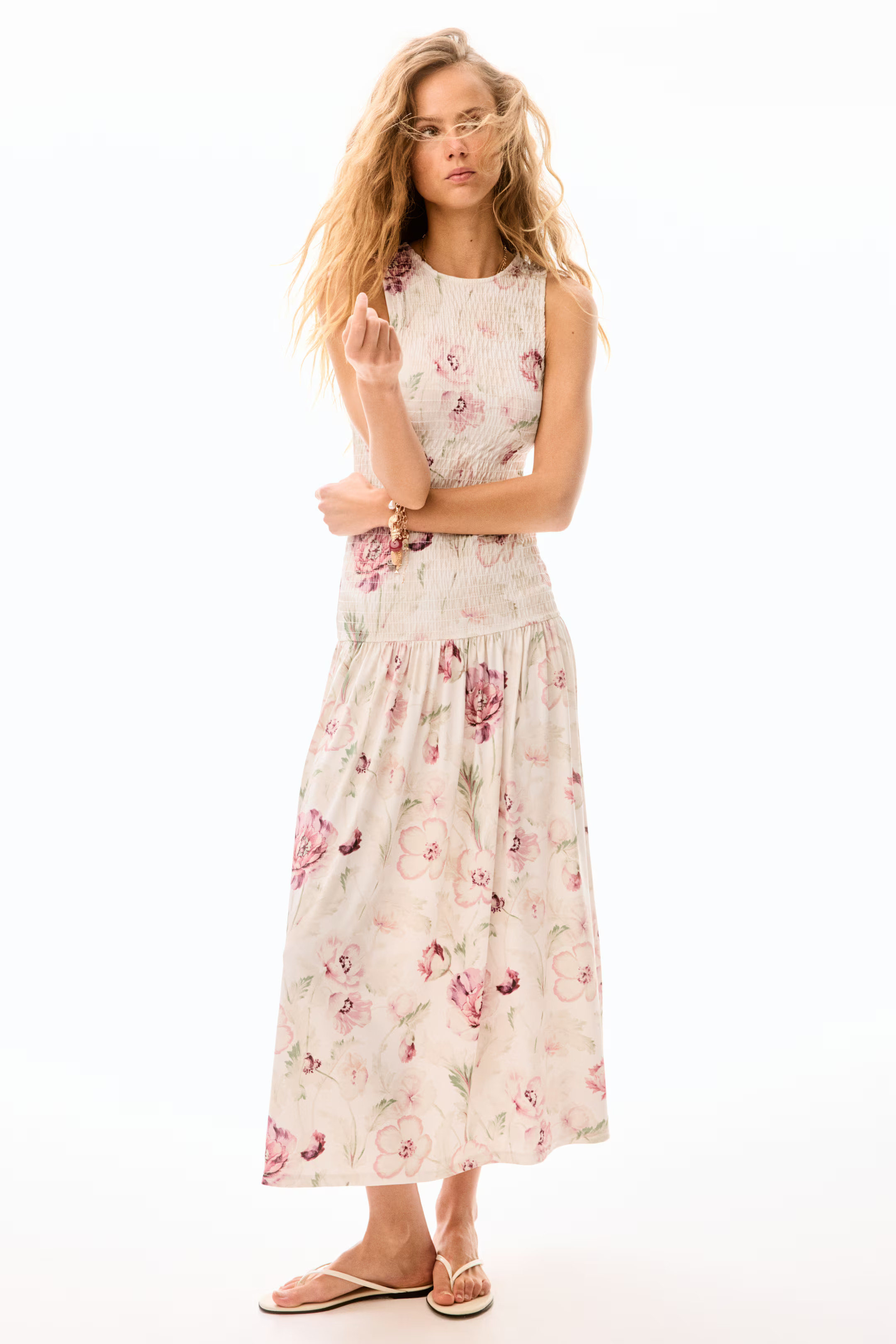 Smocked jersey dress - Cream/Floral - Ladies | H&M GB | H&M (UK, MY, IN, SG, PH, TW, HK)