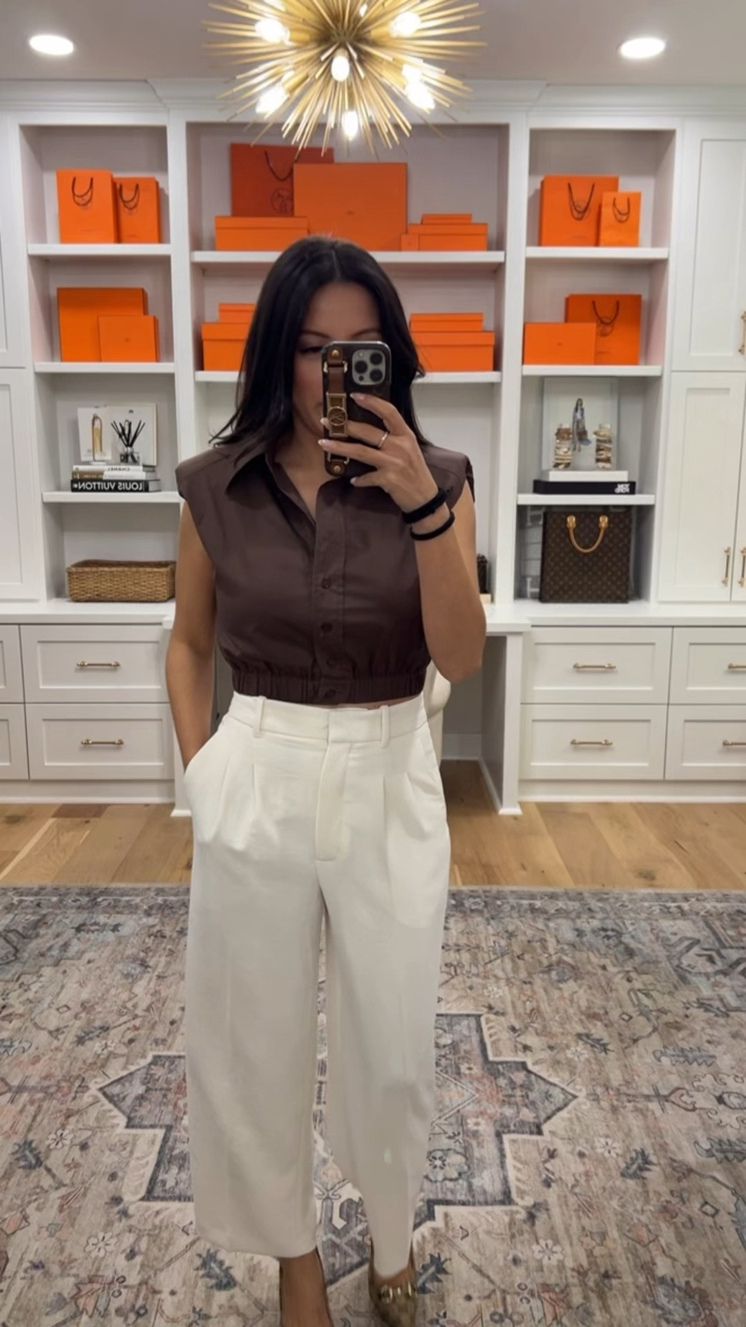 Love this top and it’s on sale!!

Top - xsmall

#LTKStyleTip #LTKSaleAlert #LTKFindsUnder100