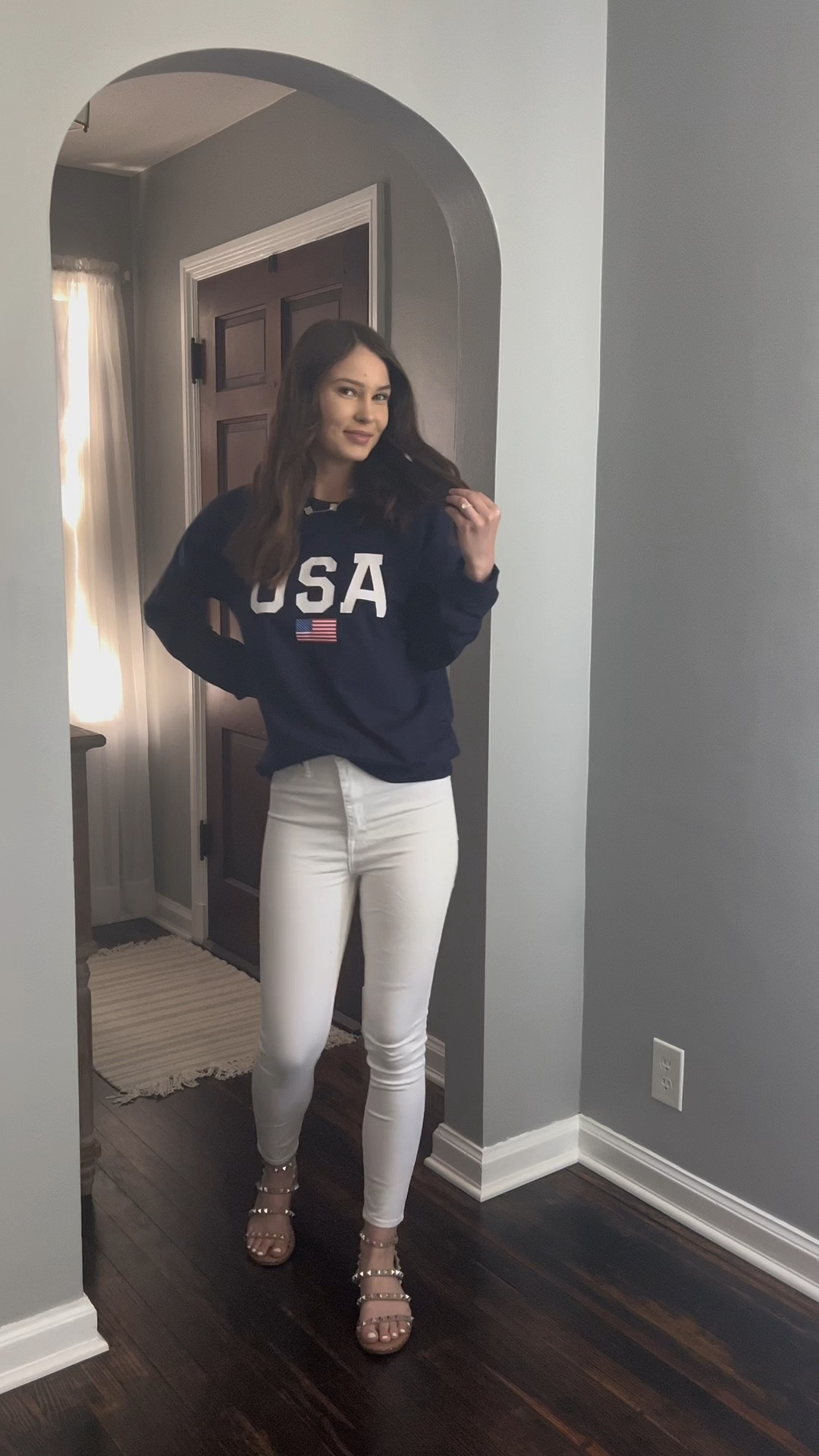31 Days of Outfits | Day 23 of 31✨

MDW outfit, 4th of July outfit, outfit ideas, Memorial Day weekend, white jeans outfit, amazon finds, amazon outfit, amazon sweatshirt, USA shirt, USA sweatshirt 

#LTKstyletip #LTKFind #LTKunder50