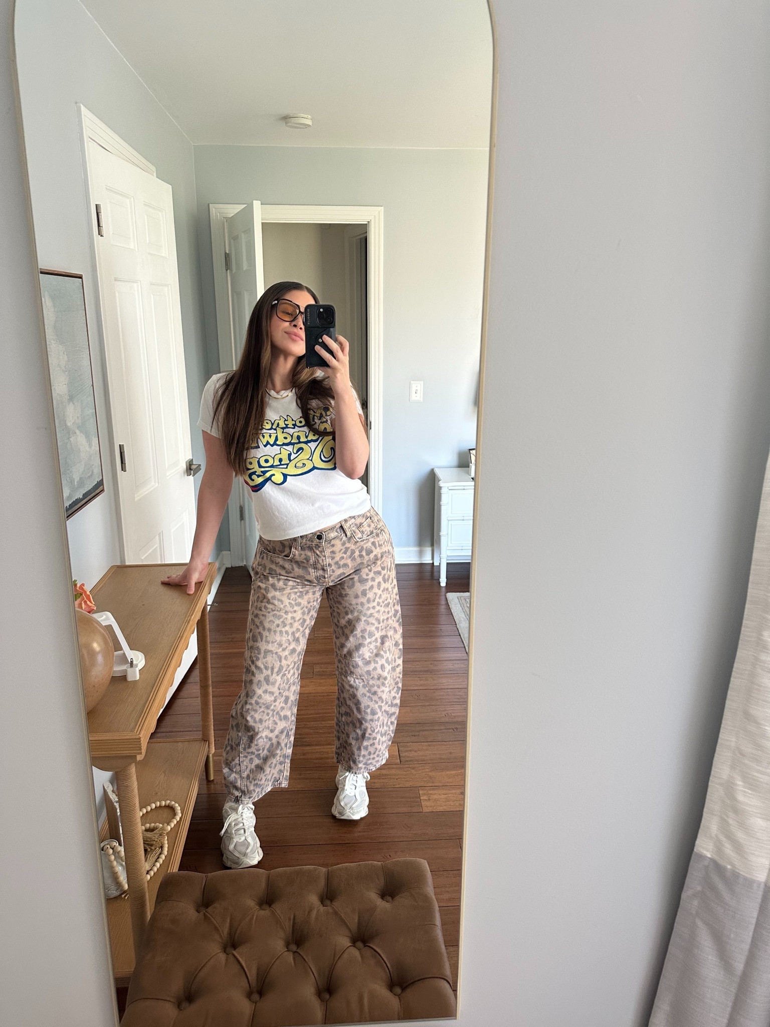 Cool Mom Outfit

#LTKmomlife #LTKgrwm #LTKootd
