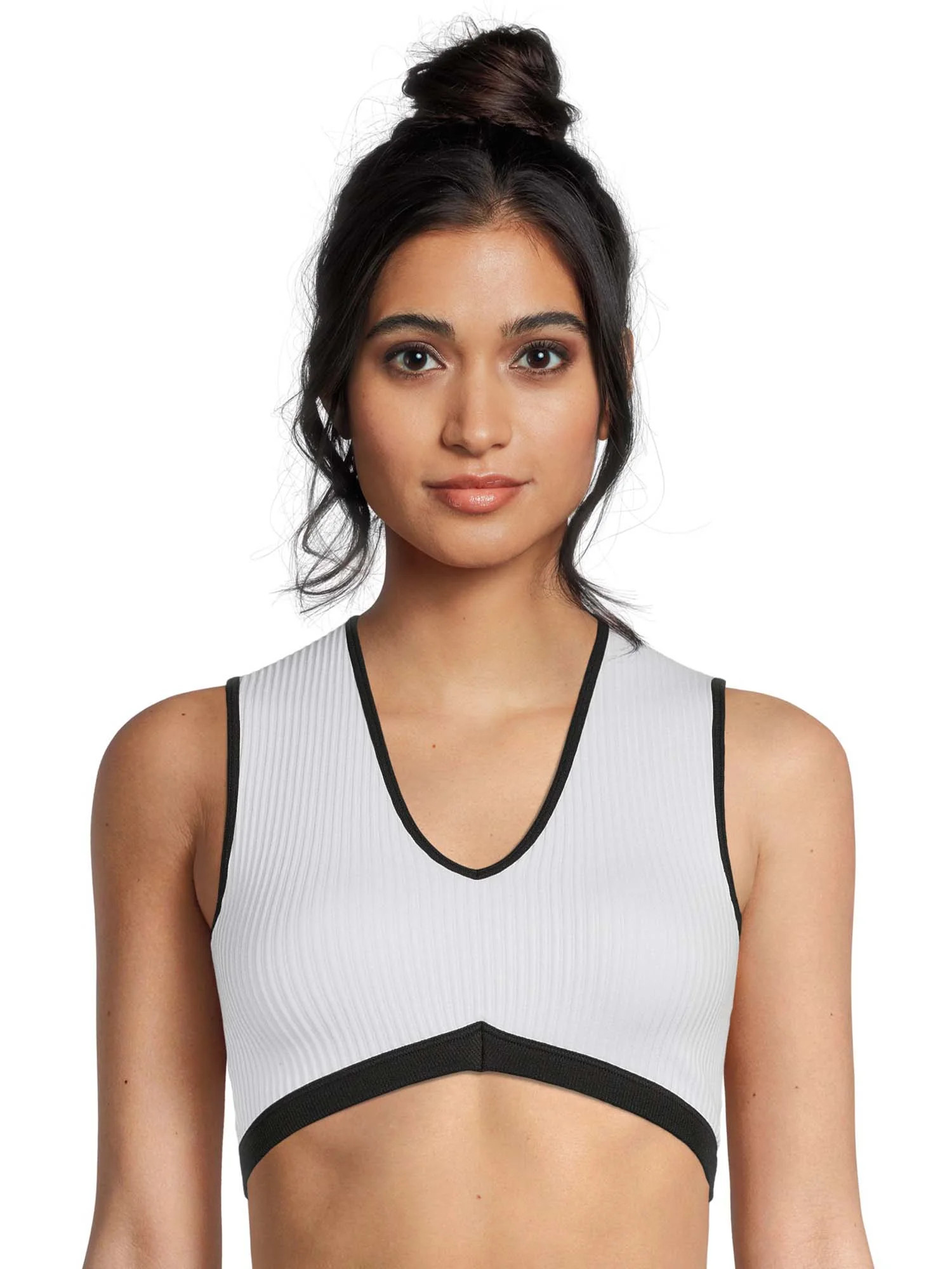 No Boundaries Juniors' Seamless Retro Plunge Bralette, Sizes to 3XL | Walmart (US)