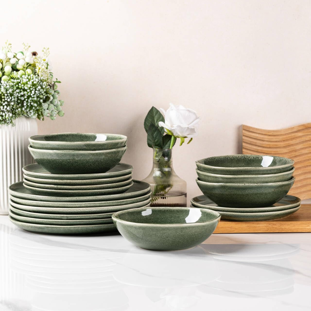 AmorArc Ceramic Dinnerware Sets,Handmade Reactive Glaze Stoneware Plates and Bowls Set,Highly Chi... | Amazon (US)