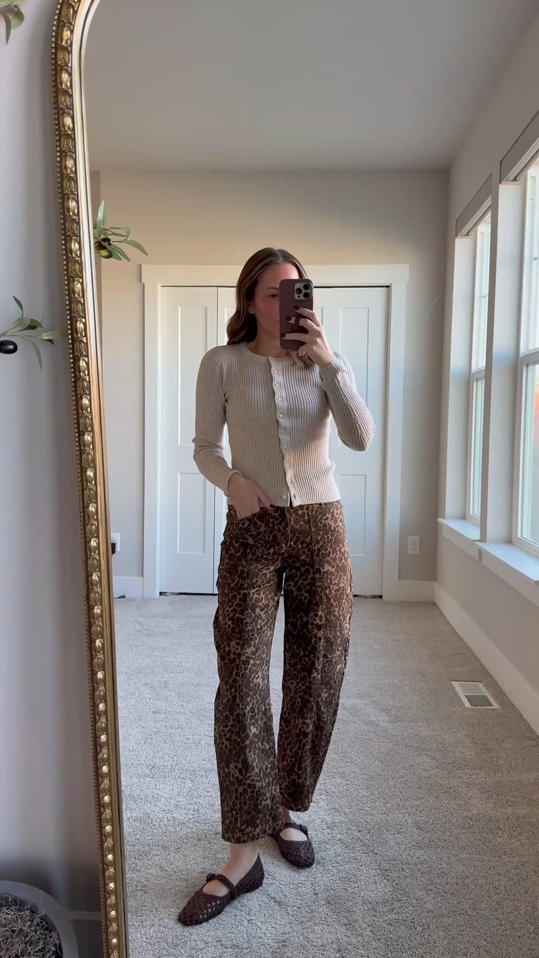 Teacher outfit idea 🍎 the cutest leopard barrel jeans on sale! Paired with  cozy ribbed cardigan 

Teacher outfit idea | classroom style | teacher outfit | what I’m wearing | leopard jeans | target style 

#LTKSaleAlert