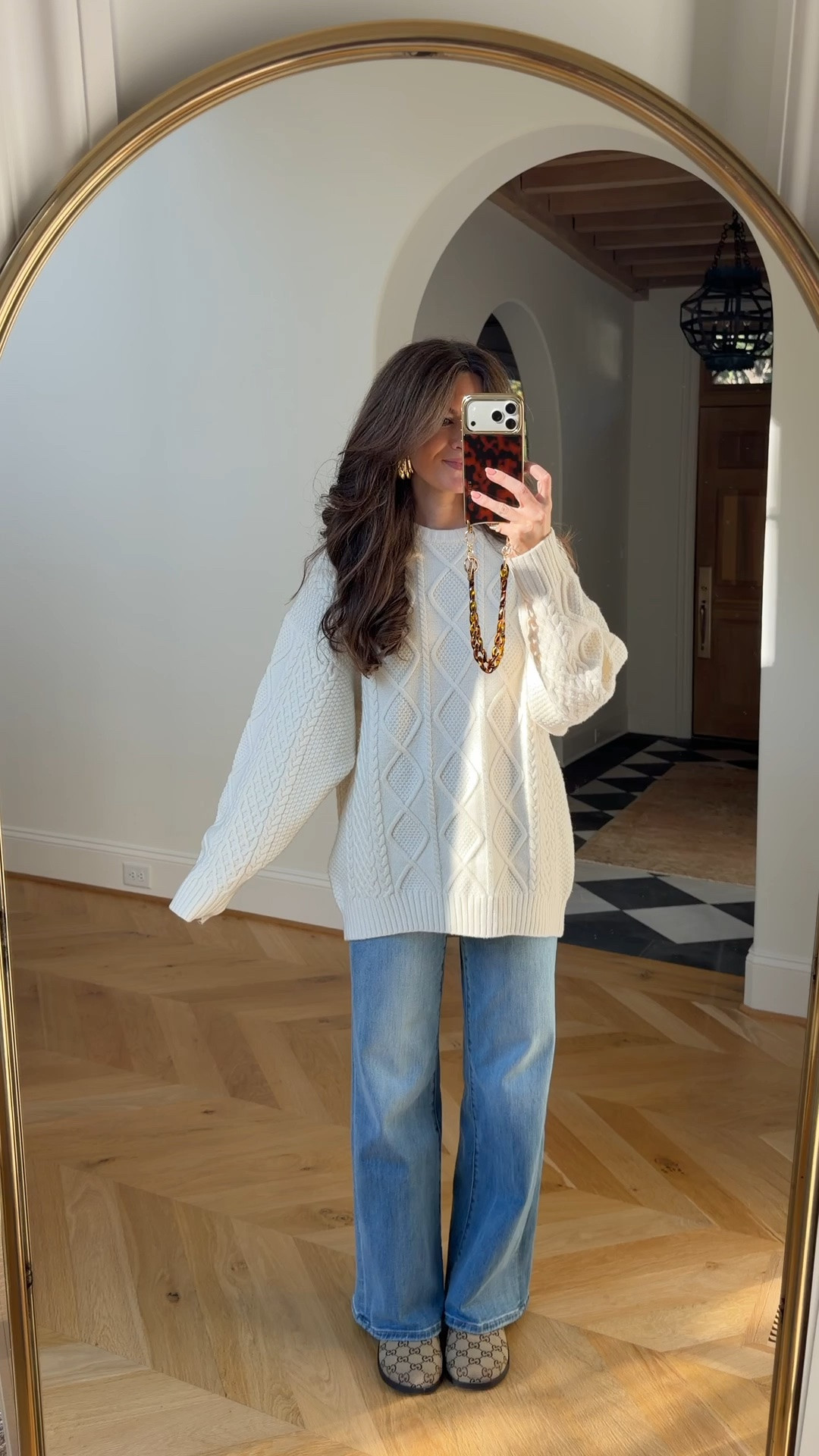 Wearing a size small in this Aritzia sweater!