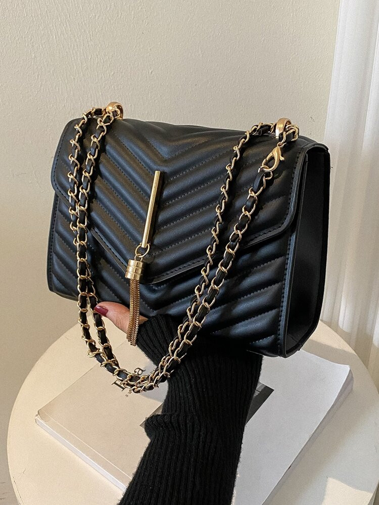 Chevron Quilted Tassel Decor Chain Flap Square Bag
       
              
              $11.60   ... | SHEIN