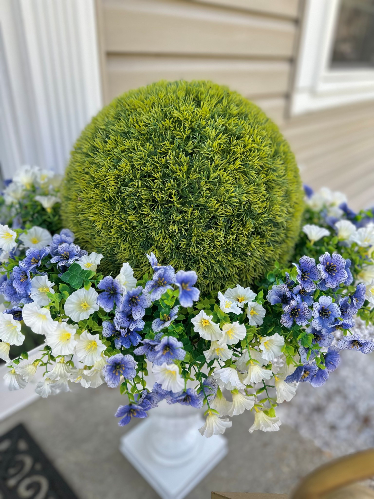 The perfect outdoor faux florals! So budget friendly and they hold up to the elements so well!

#LTKHome #LTKSeasonal