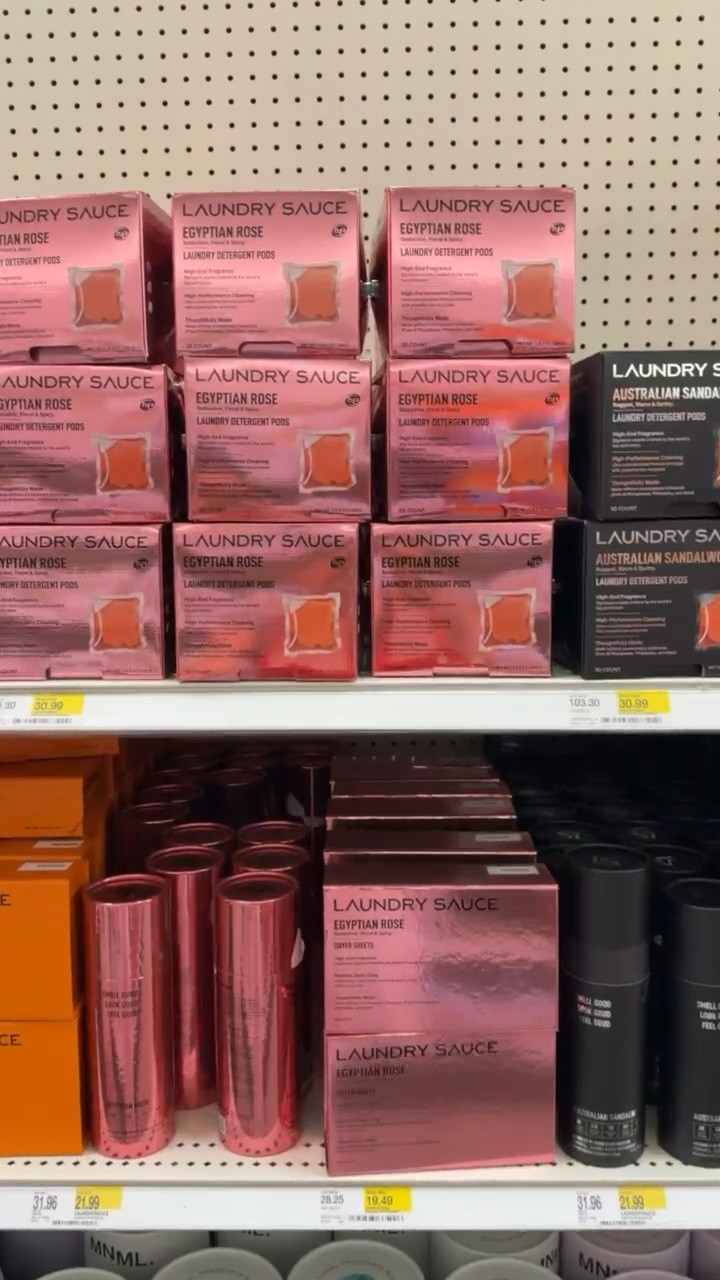 The BEST smelling laundry detergent is now at @Target