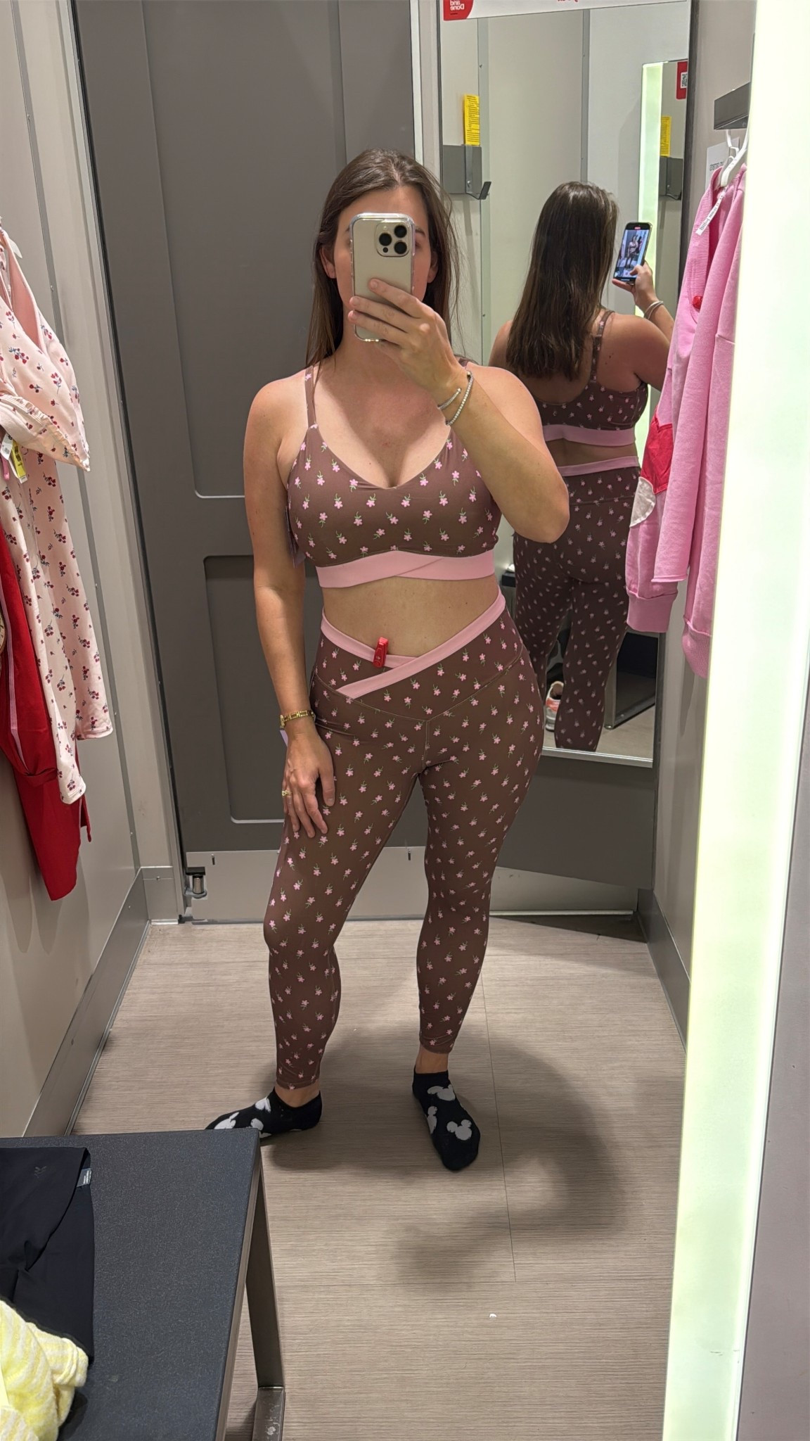 obsessed with this brown!!! 

Target Finds / JoyLab / athletic / workout / target 


#LTKActive #LTKfitnessgoals #LTKdayinmylife