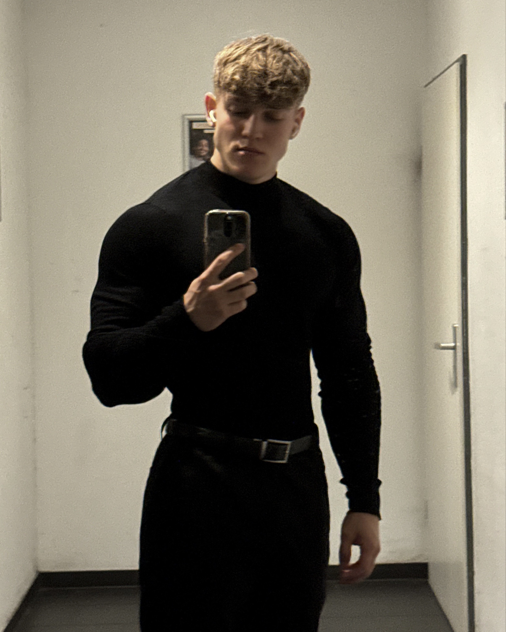 All Black Outfit 

#LTKsale #LTKfitness #LTKmens